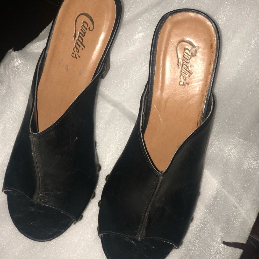 Candies clogs
